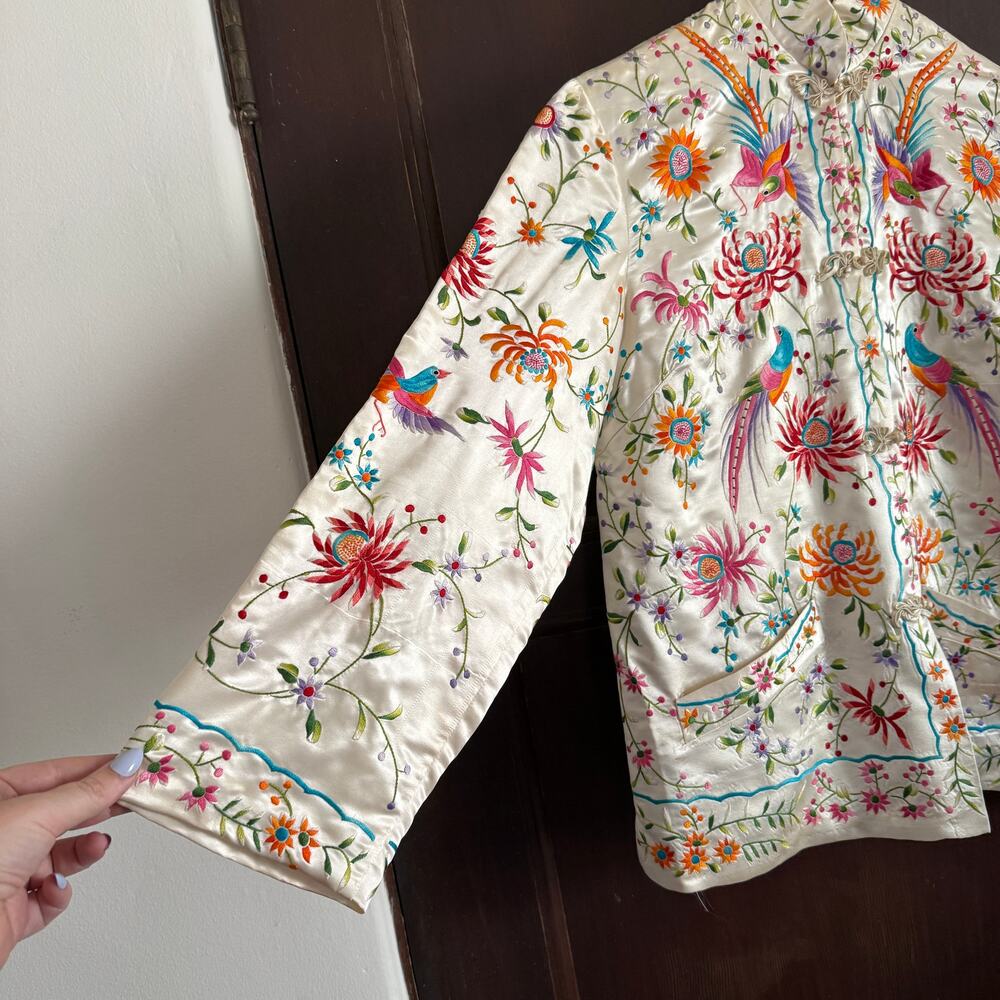 1960s Vintage Silk Hand Embroidered Plum Blossom Birds Chinese Jacket | 36/Small - Picture 6 of 9